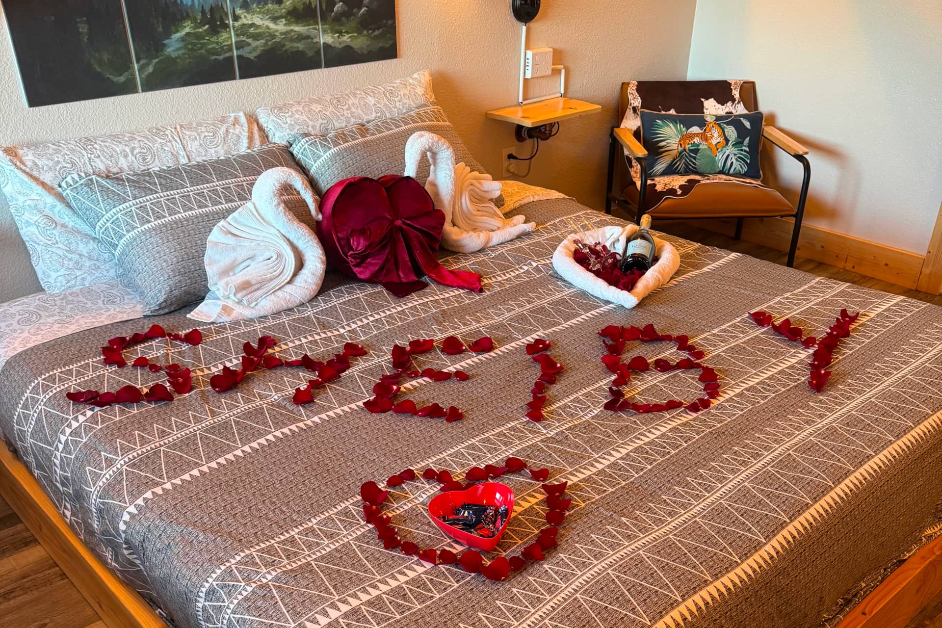 Romantic getaway in Alaska